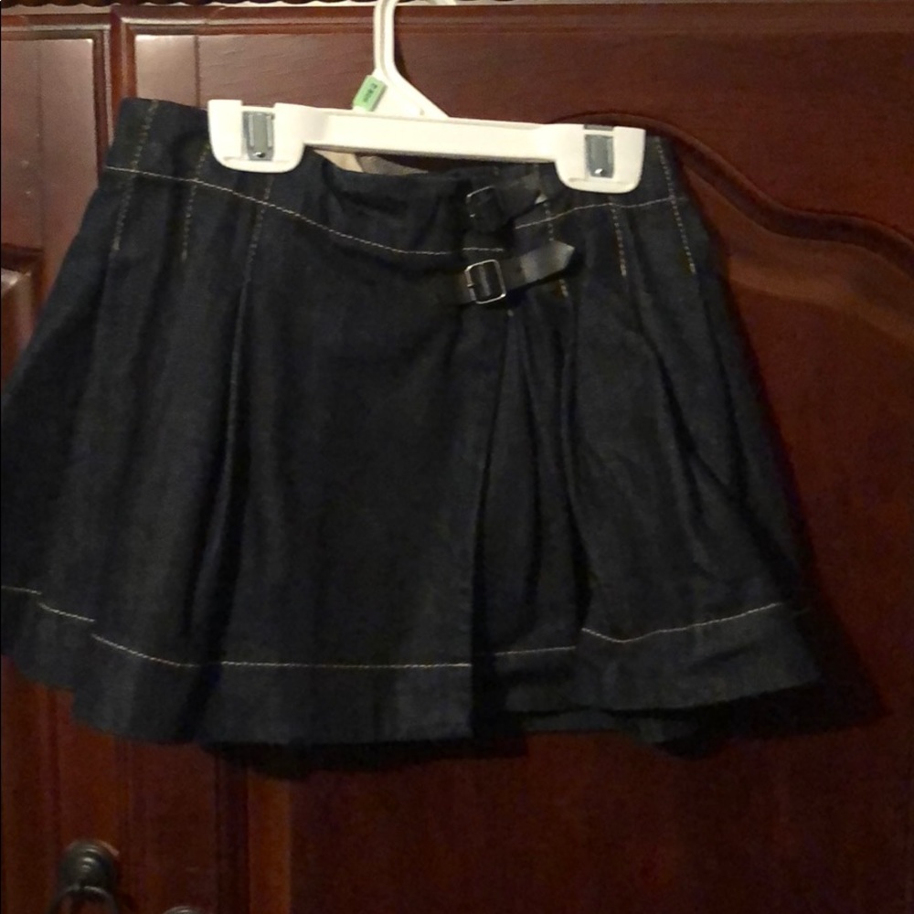 Burberry skirt
